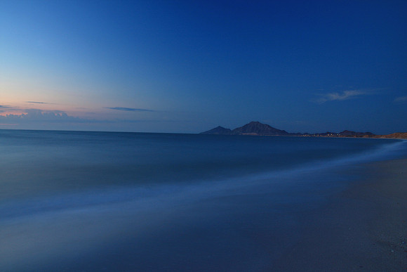 Smooth Blue Tide