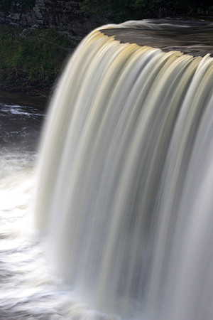 Tahquamenon Falls